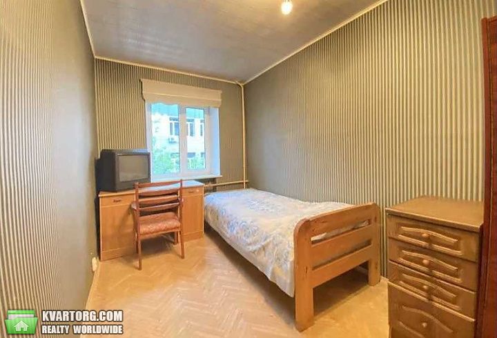 Sell 3-room apartment. Киев,  Ломоносова — photo 3