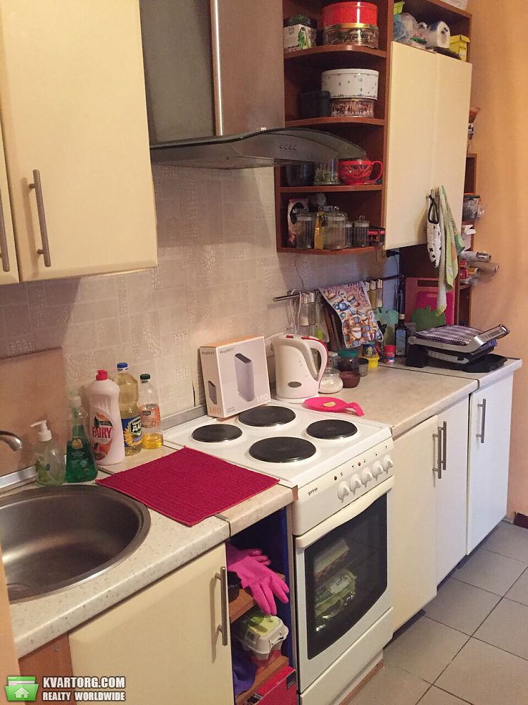 Rent out house. Киев, луценко — photo 3