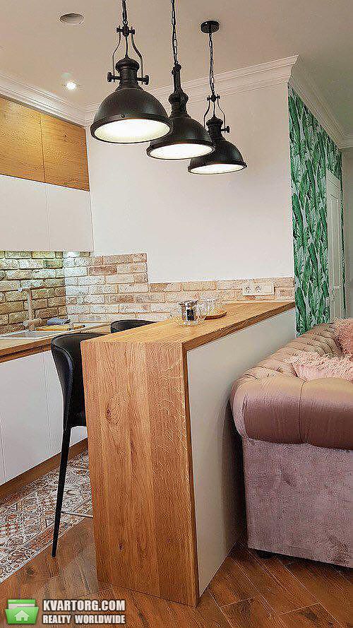 Sell 2-room apartment. Киев,  Васильковская — photo 3