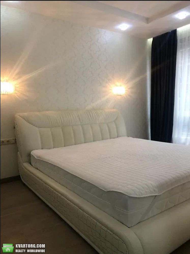 Rent out 2-room apartment. Киев,  Златоустовская — photo 5