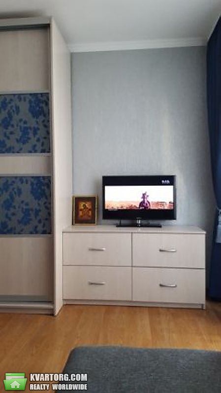Sell 2-room apartment. Киев,  Руденко — photo 2