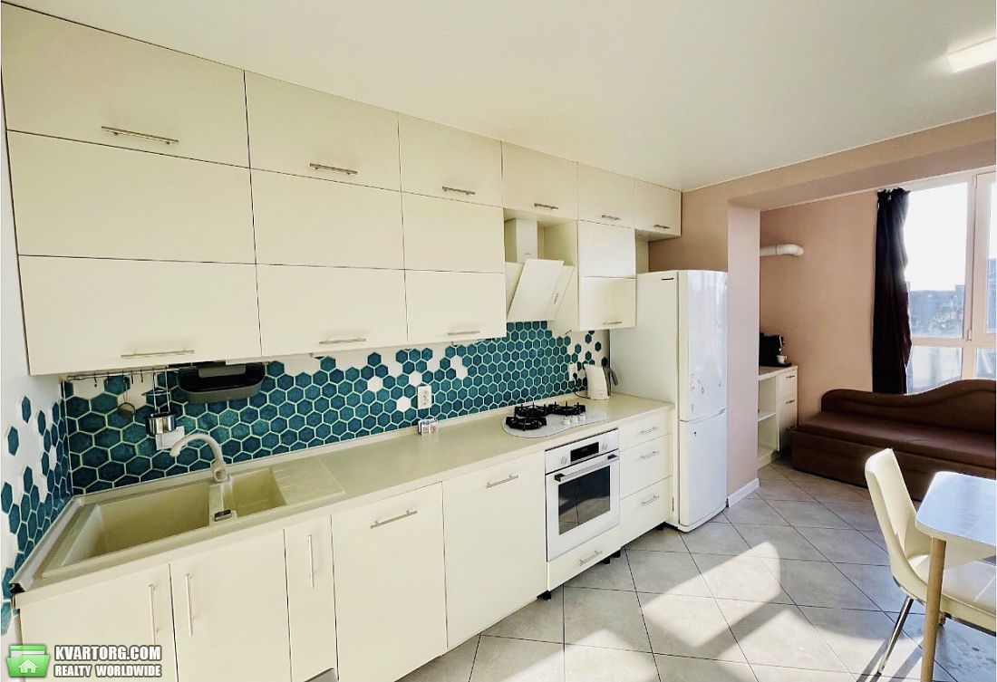 Rent out 3-room apartment. Днепропетровск, Высоковольтная — photo 2