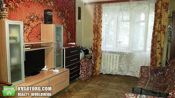 Sell 2-room apartment. Киев,  Краснопартизанская — photo 1