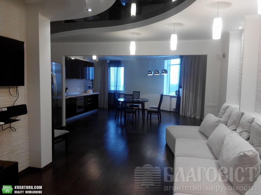 Sell 3-room apartment. Киев, Дегтяревская — photo 2