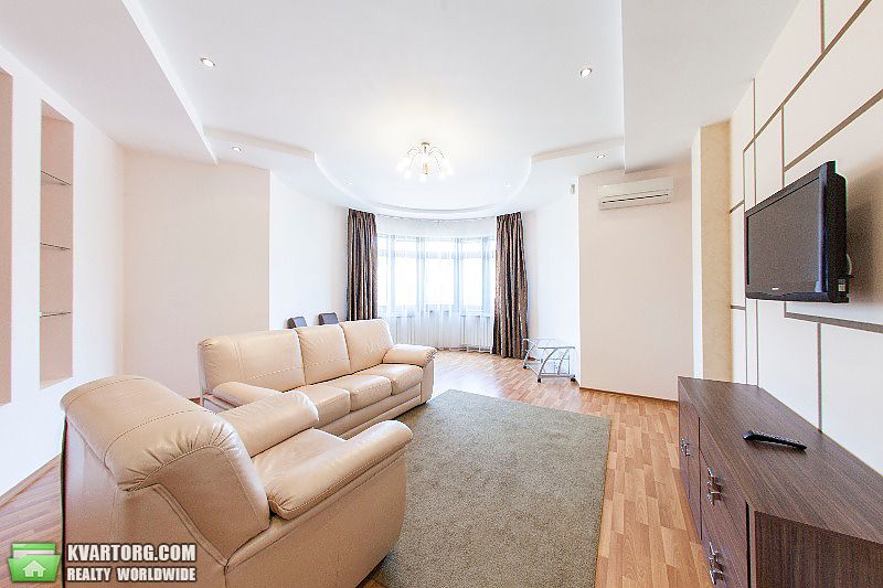 Sell 2-room apartment. Киев,  Оболонская наб — photo 1