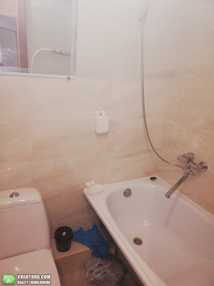 Rent out 1-room apartment. Киев,  Матеюка — photo 4