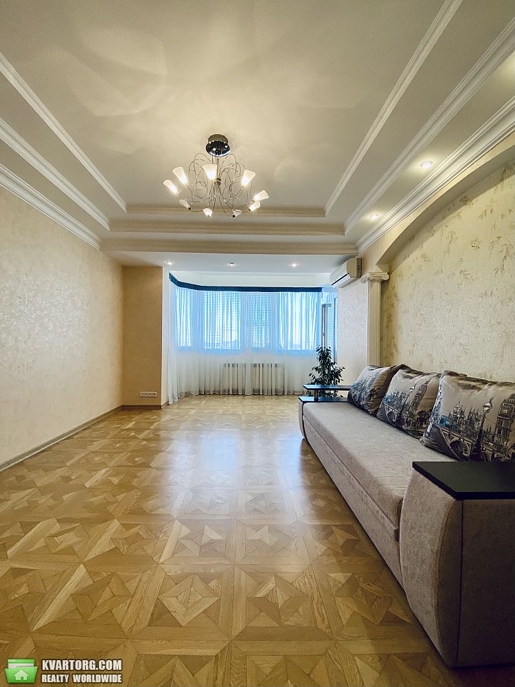 Rent out 2-room apartment. Киев,  Ахматовой — photo 1