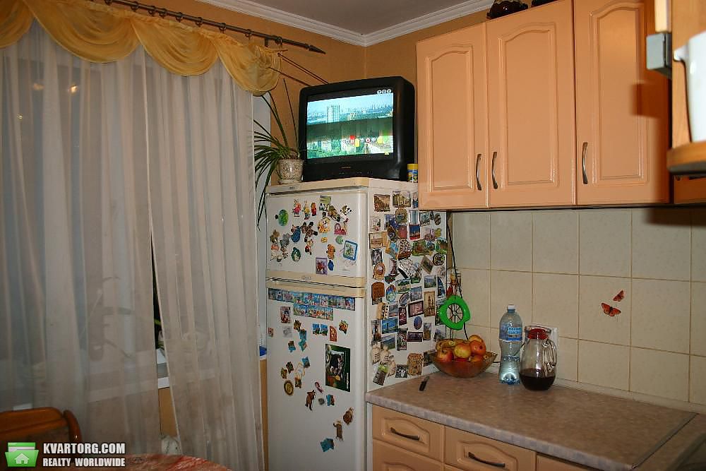 Sell 2-room apartment. Киев,  Василенко — photo 2