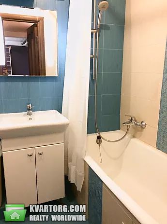 Rent out 2-room apartment. Киев, Русановская набережная — photo 3