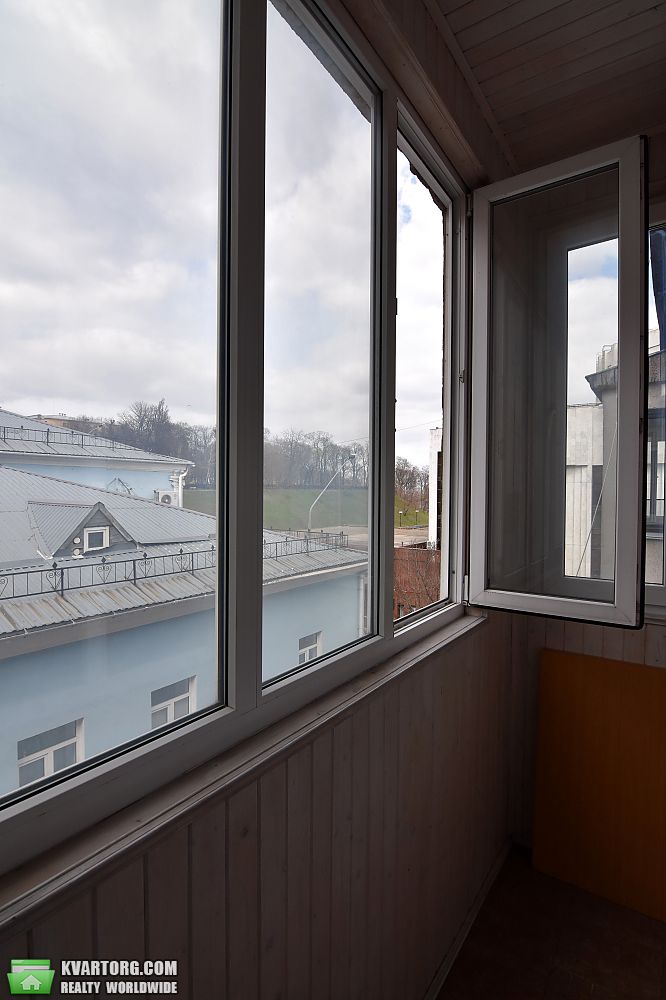 Rent out 2-room apartment. Киев,  Трехсвятительская — photo 9
