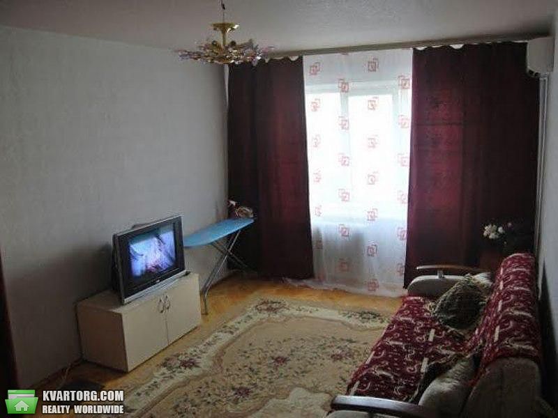 Sell 1-room apartment. Киев,  Приречная — photo 1