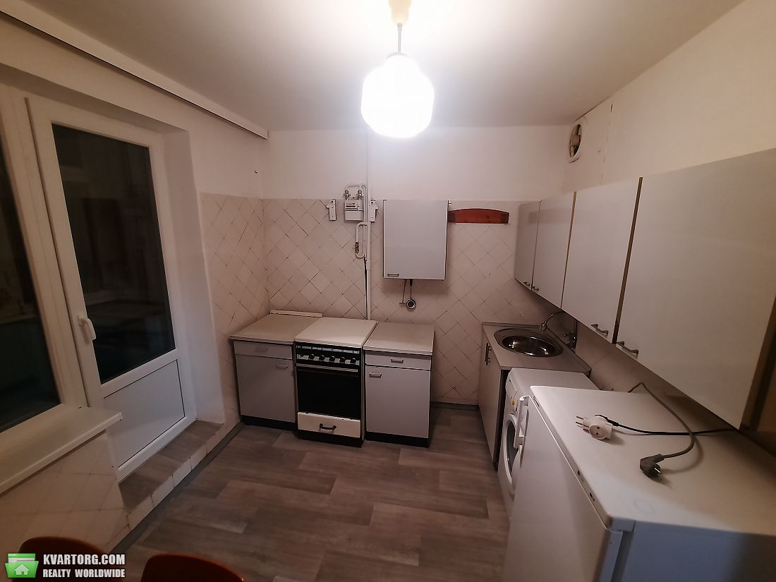 Rent out 2-room apartment. Киев, Миколайчуа — photo 3