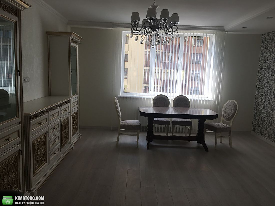 Rent out 3-room apartment. Киев,  Коперника — photo 6