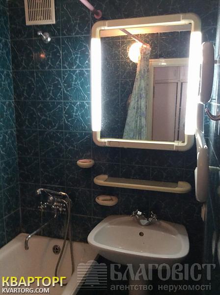 Sell 2-room apartment. Киев,  Луначарского — photo 4