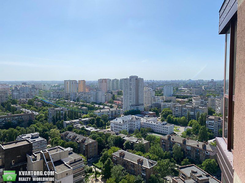Rent out 4-room apartment. Киев,  Соломенская — photo 9