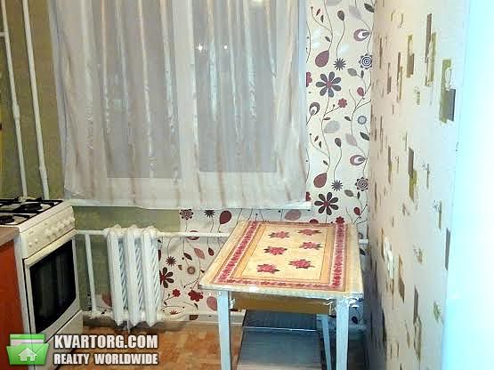 Rent out 1-room apartment. Киев, проспект Леся Курбаса — photo 2