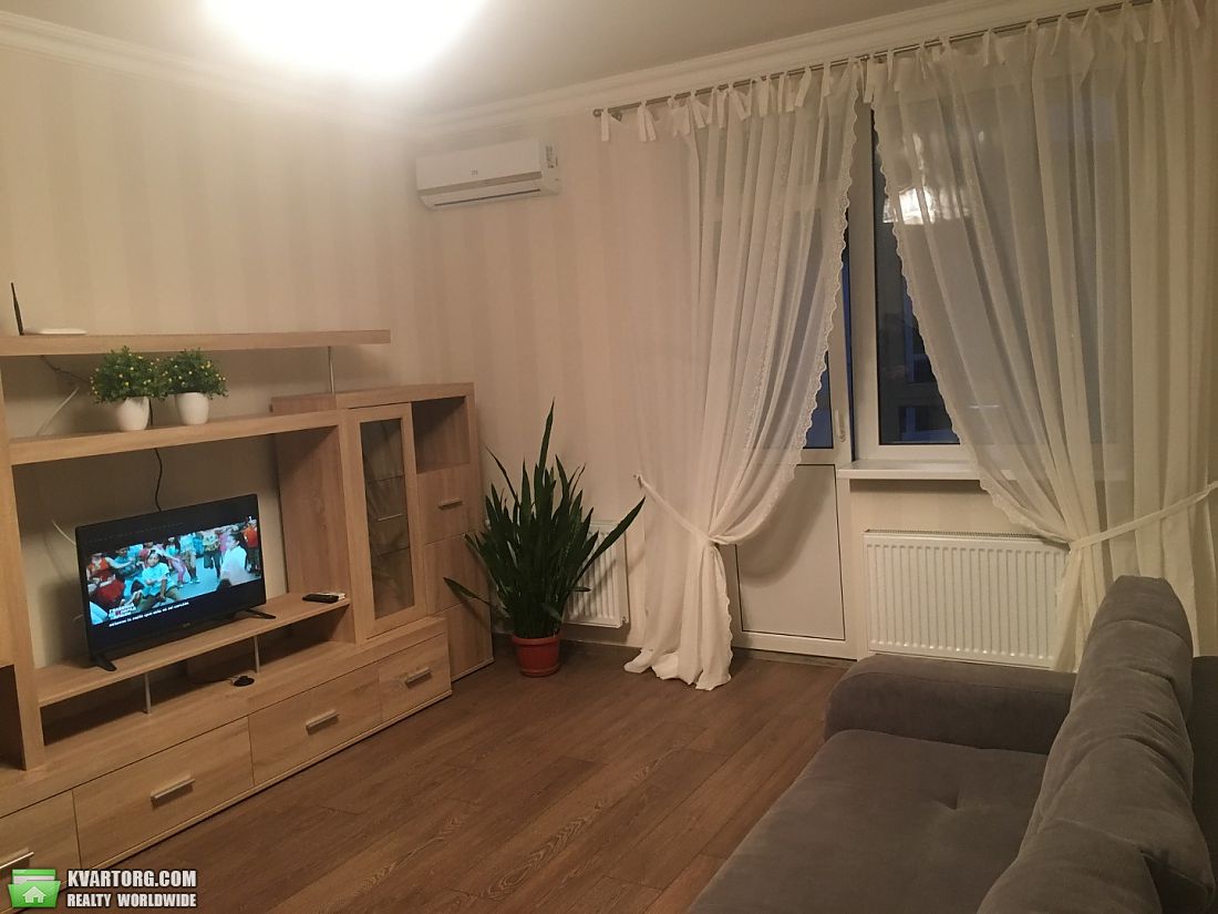 Sell 1-room apartment. Киев,  Московский пер — photo 3