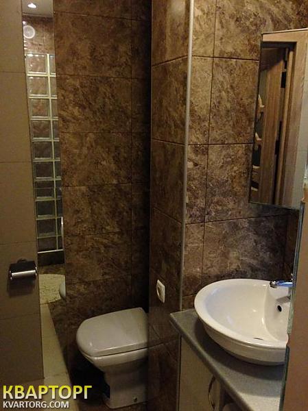 Rent out 1-room apartment. Киев,  Юрия Коцюбинского — photo 4