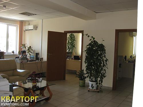 Rent out office. Киев,  Межигорская — photo 1