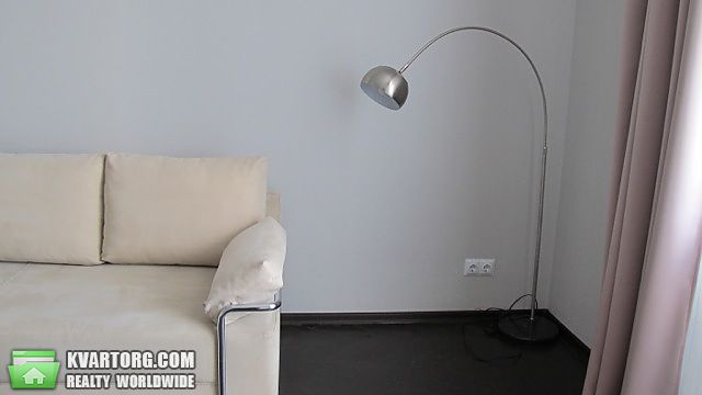 Rent out 4-room apartment. Киев,  Крещатик — photo 5
