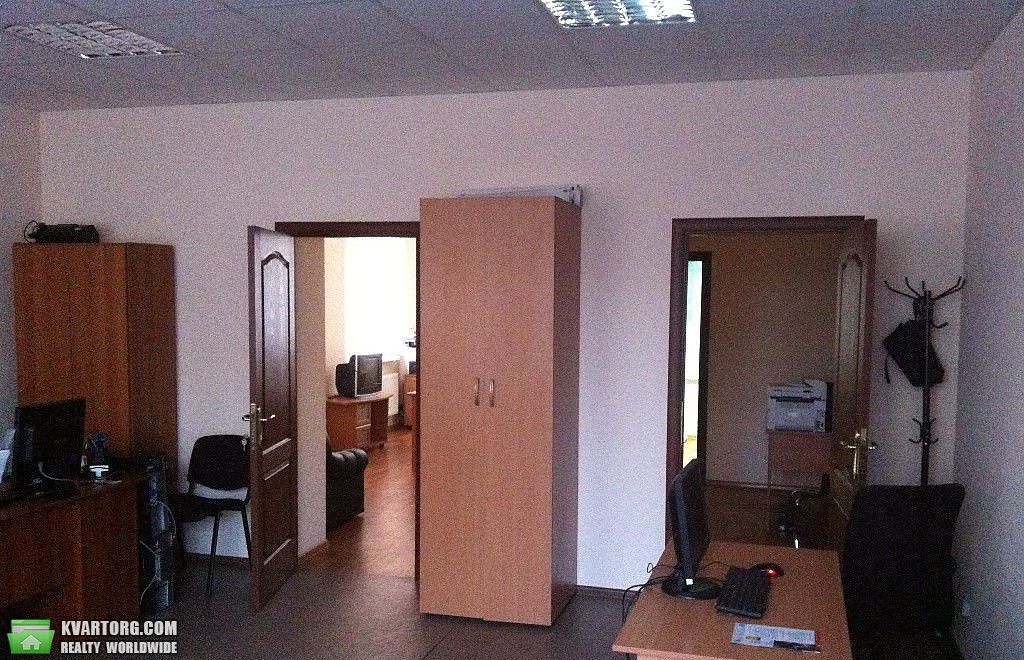 Rent out office. Киев, ул. Героев Днепра — photo 1