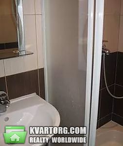 Rent out 2-room apartment. Киев,  Саратовская — photo 1
