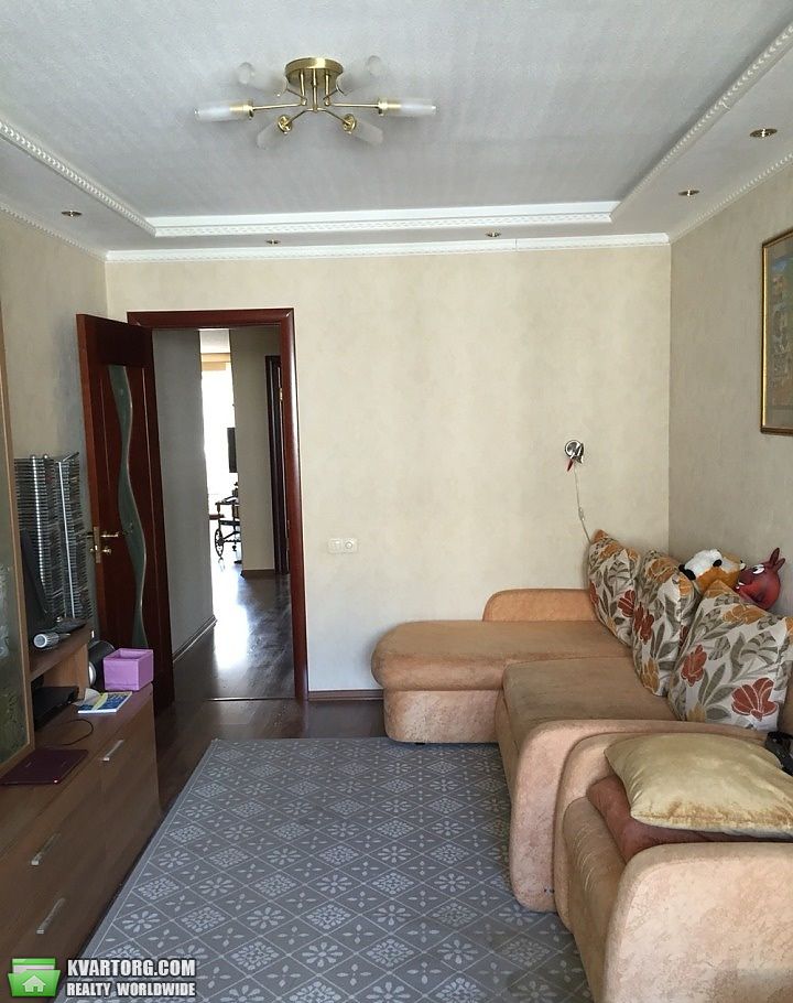 Sell 3-room apartment. Киев,  Ялтинская — photo 8