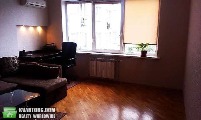 Rent out 1-room apartment. Киев, Гришка — photo 8