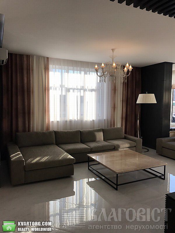 Rent out 4-room apartment. Киев,  Филатова — photo 4