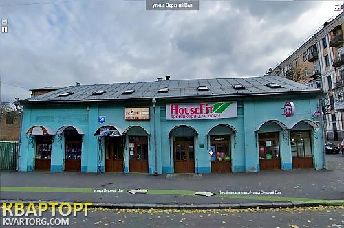 Rent out shop. Киев,  Верхний Вал — photo 2