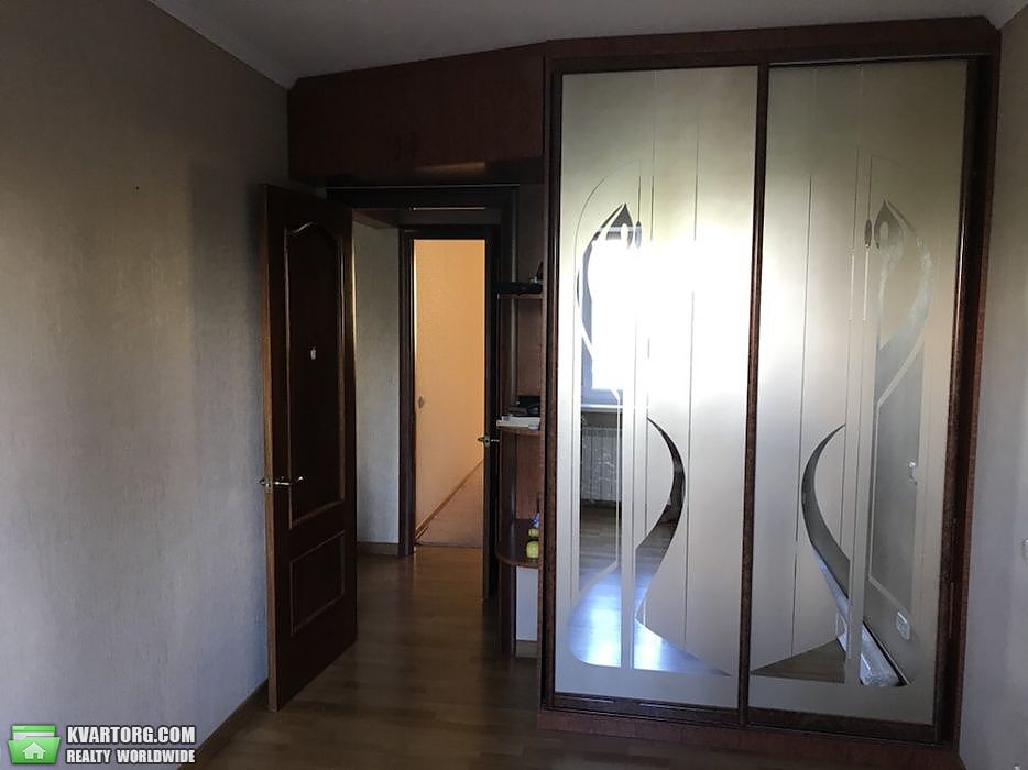 Rent out 3-room apartment. Киев,  Малышко — photo 2