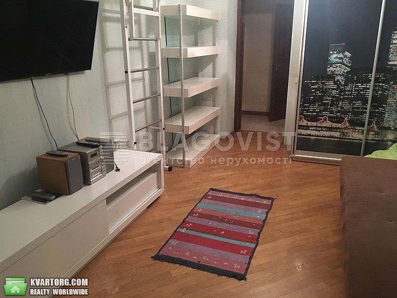Rent out 4-room apartment. Киев,  Тимошенко — photo 1