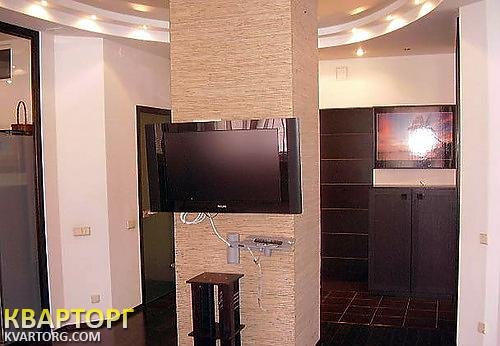 Rent out 2-room apartment. Киев, Героев Сталинграда пр — photo 3