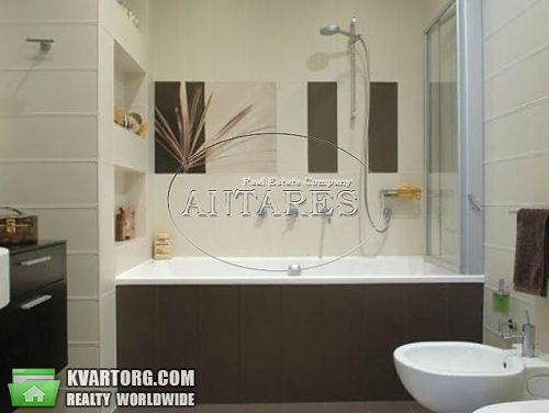Rent out 3-room apartment. Киев, Черновола — photo 9