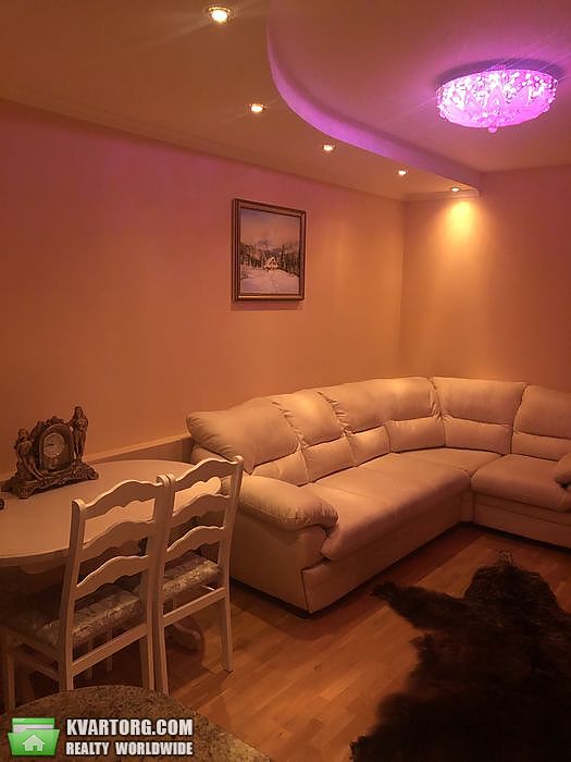 Sell 1-room apartment. Киев,  Ушакова — photo 1