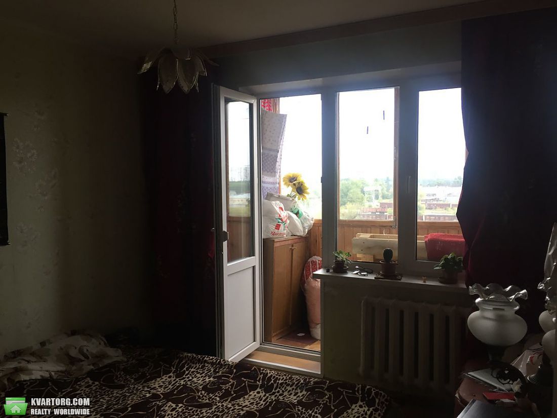Sell 2-room apartment. Киев,  Челябинская — photo 3