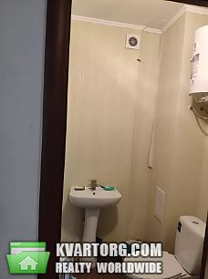Rent out 2-room apartment. Киев, Хвылевого — photo 2
