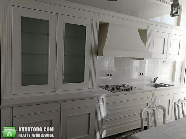 Rent out 2-room apartment. Киев,  Лютеранская — photo 10