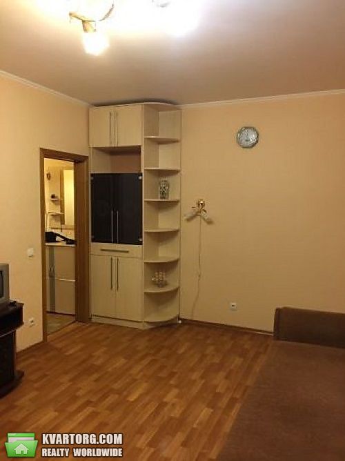 Sell 2-room apartment. Киев, Радунская ул. — photo 3