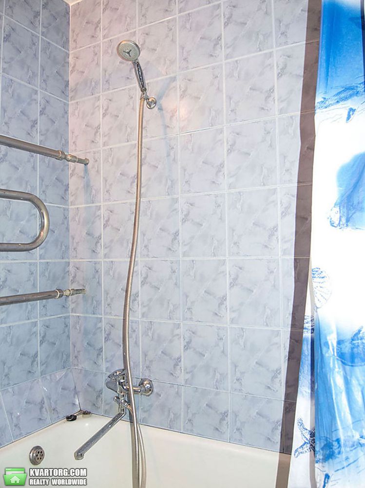 Rent out 2-room apartment. Киев,  Леси Украинки бул — photo 7