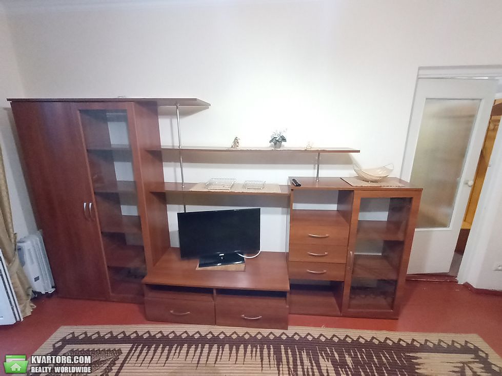 Rent out 1-room apartment. Киев,  Пушиной — photo 6