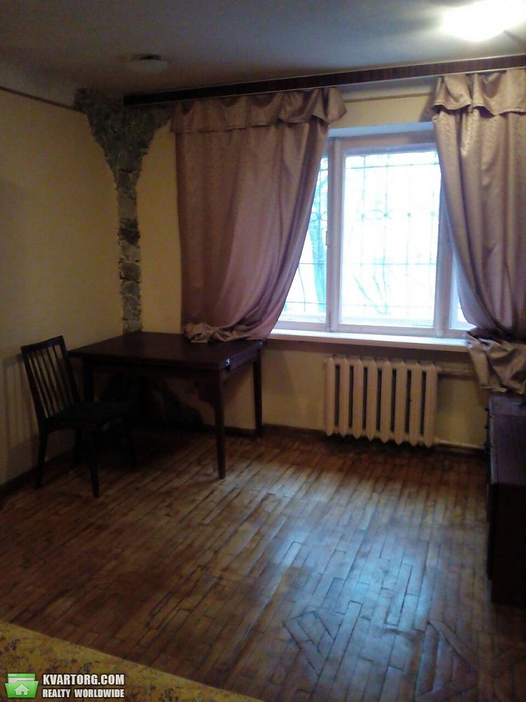 Rent out 2-room apartment. Киев,  Попова — photo 1