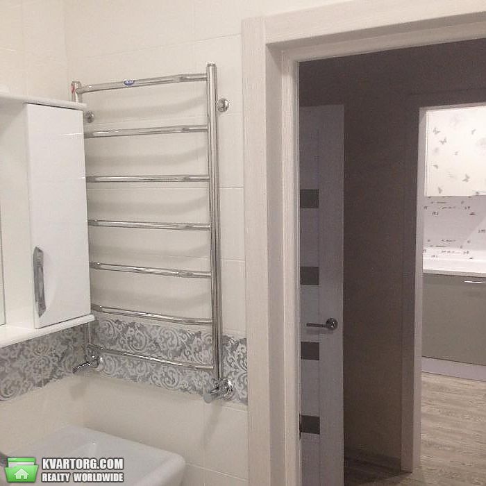 Rent out 2-room apartment. Киев,  Завальная — photo 6