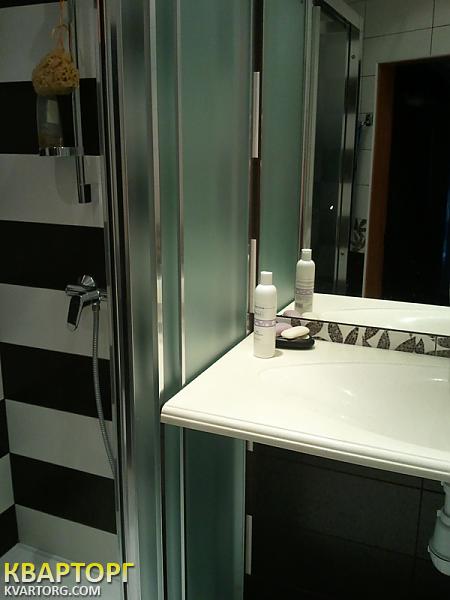 Sell 3-room apartment. Киев, Урловская — photo 6