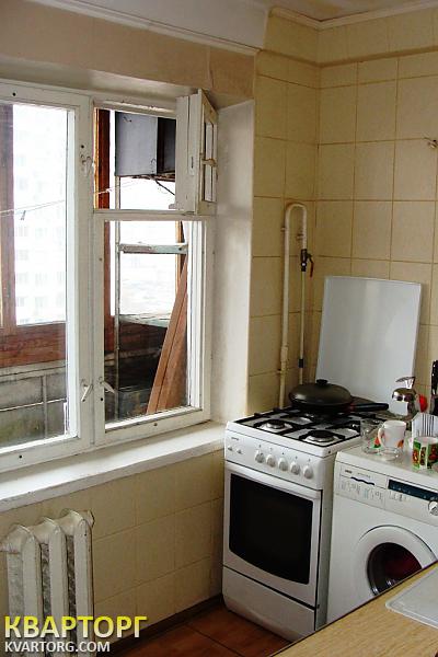 Sell 3-room apartment. Киев, Чернобыльская — photo 2
