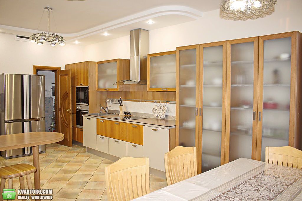 Rent out multi-room apartment. Киев,  Жилянская — photo 5