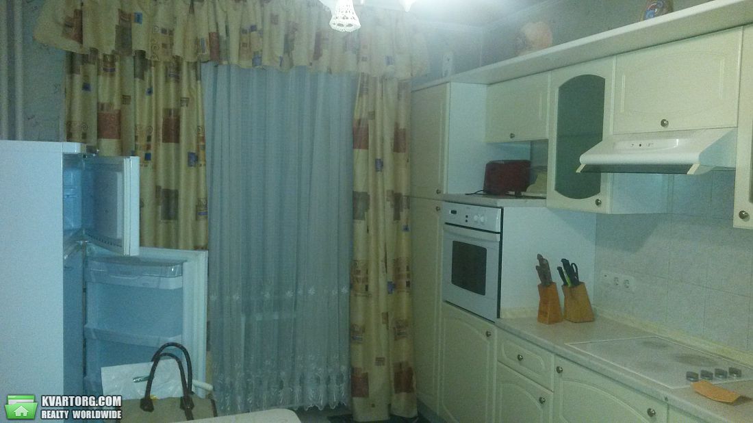 Rent out 3-room apartment. Киев, Гмыри — photo 3