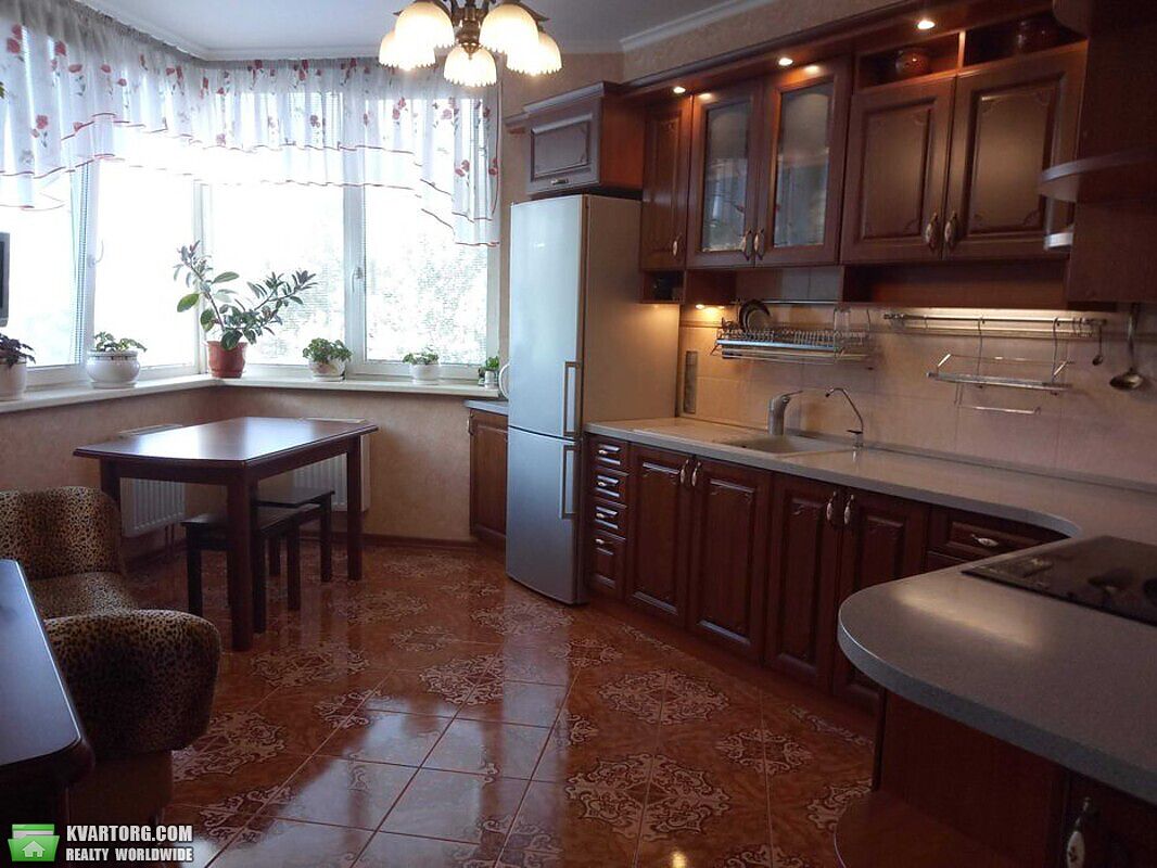 Sell 1-room apartment. Киев,  Саперно-Слободская — photo 2