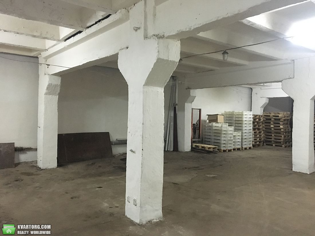 Rent out warehouse. Киев,  Волынская — photo 4