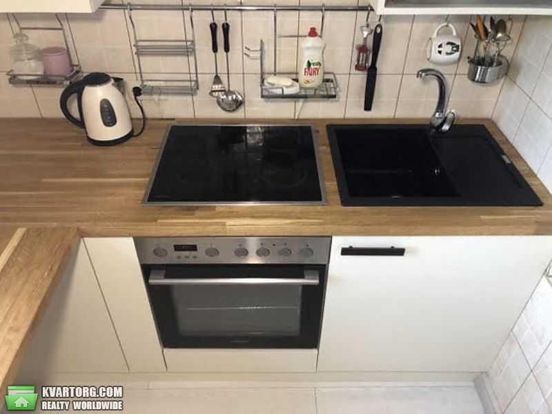 Sell 1-room apartment. Киев,  Ушакова — photo 1